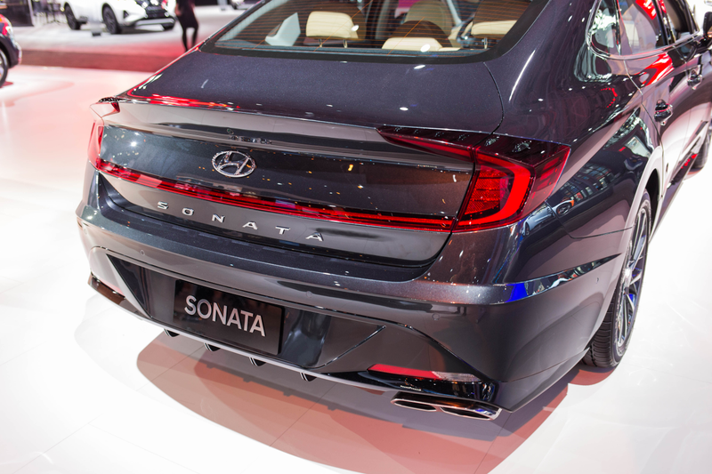 Illustration for article titled I Got One Thing to Say About the 2020 Hyundai Sonata: Damn
